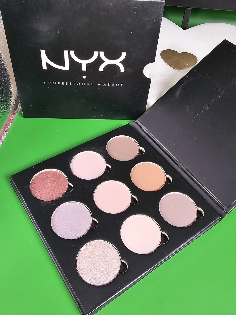 NYX 9-Color Eyeshadow Palette - Pink, Mauve & Taupe Shades